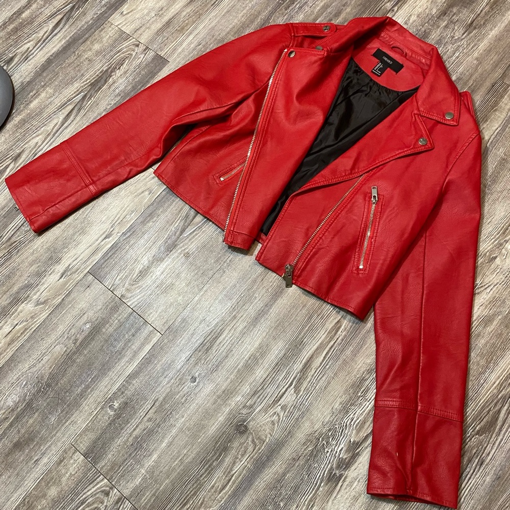 (NWOT) Forever21 Faux Leather Jacket